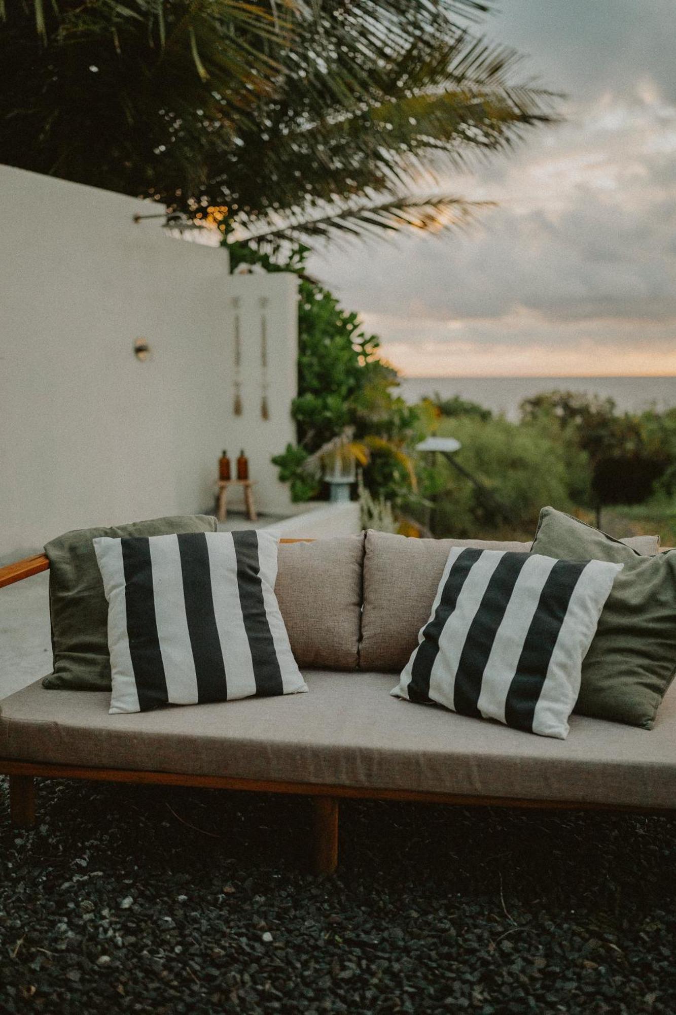 Villa Manika Vue Mer Le Moule Eksteriør billede
